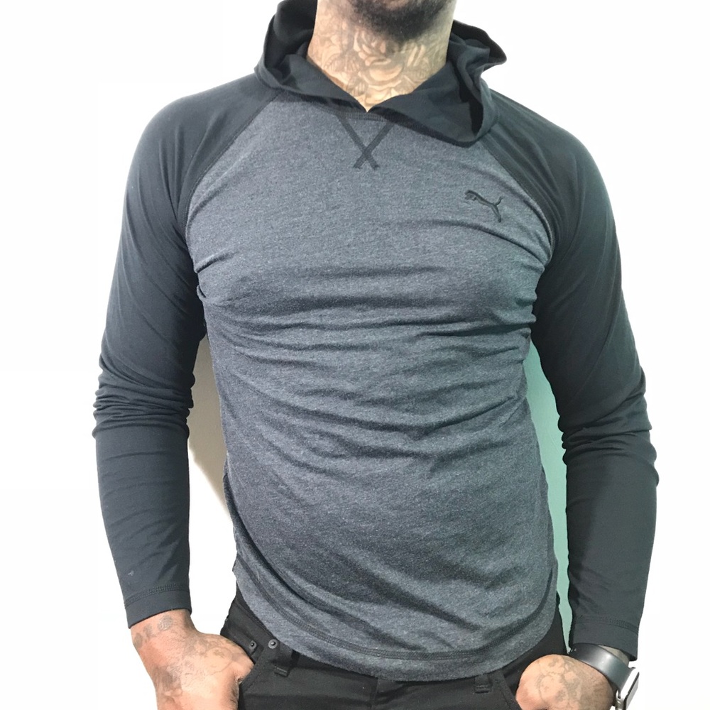 Puma long sleeve sleeve pullover medium